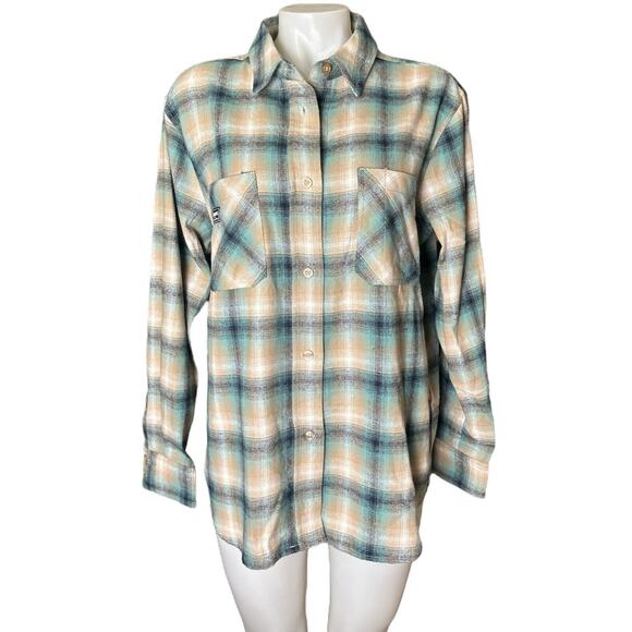 Wildfang Tops - Wildfang The Essential Flannel Long Sleeve Work Shirt Ombre Plaid Medium NWT